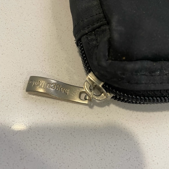 Baggallini Travel Pouch Crossbody Handbag - Picture 4 of 8